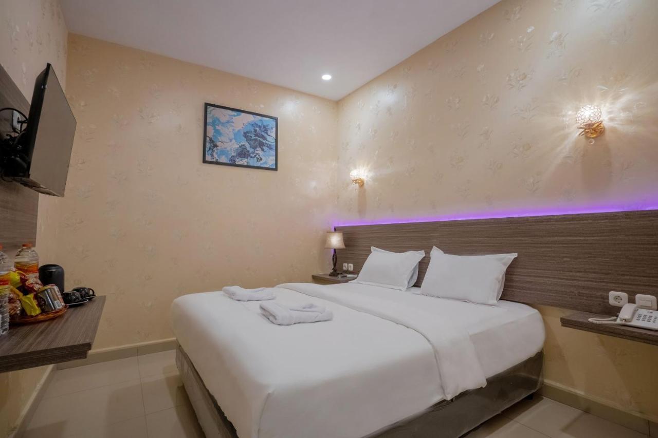De'Tonga Hotel Medan Exterior foto